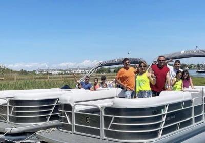 Deluxe Pontoon Boat Rental in Ocean City 2