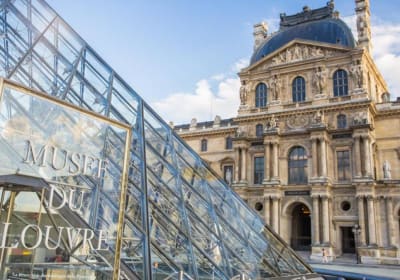 Louvre Museum: Fast Pass Ticket 2