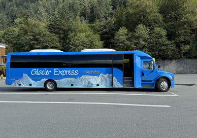 Glacier Express “THE BLUE BUS” Juneau to Mendenhall Glacier 2