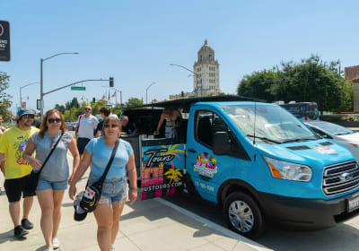 Hollywood, Beverly Hills & Celebrity Homes Open Air Tour from Santa Monica  2