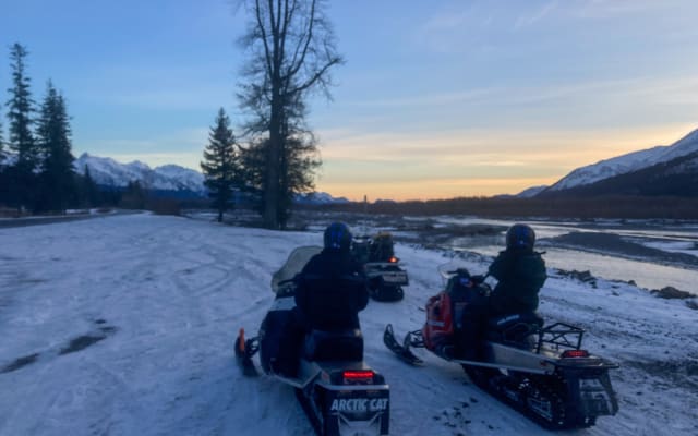 Snowmobile Classic Tour in Kenai Fjords National Park