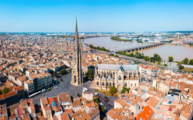 Bordeaux City: Self-guided Audio Tour on Your Phone (no ticket)