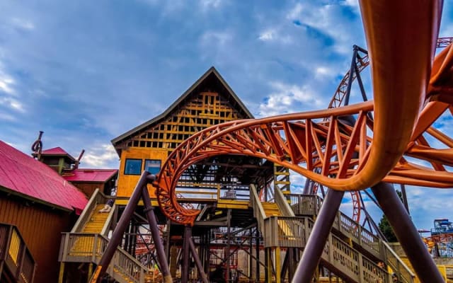 Carowinds 2025 1-Day Ticket
