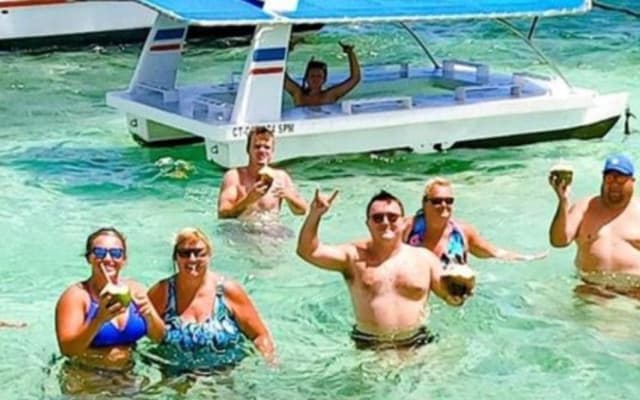 Saona Island: Catamaran tour to a Dream Beach, all inclusive