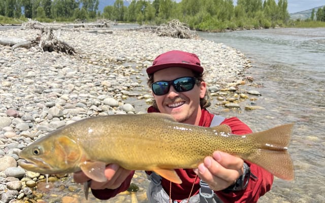 2-Hr Intro to Fly Fishing Tour in Jackson Hole