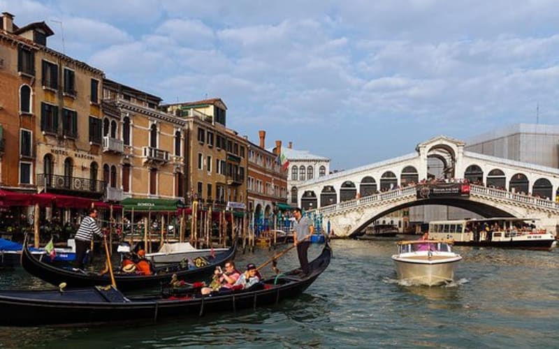 Venice in a Day with St. Mark's Basilica, Doge's Palace & Gondola Ride - main image