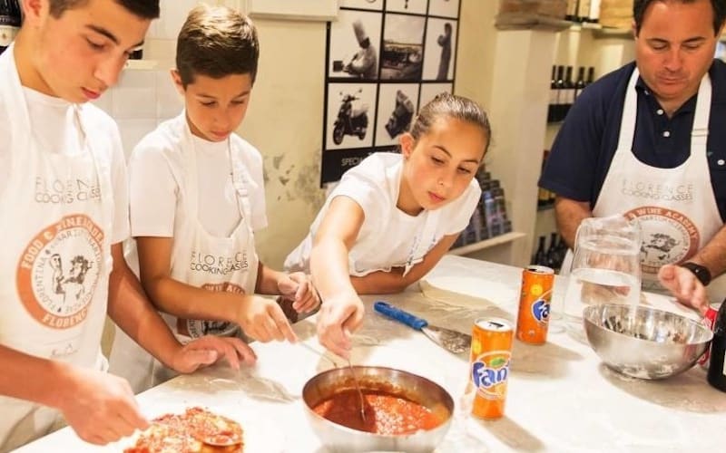 Pizza and Gelato Making Cooking Class in Florence - main image