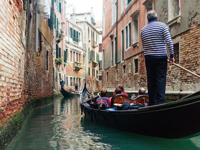 Private Welcome to Venice Tour with St. Mark's & Gondola - main image