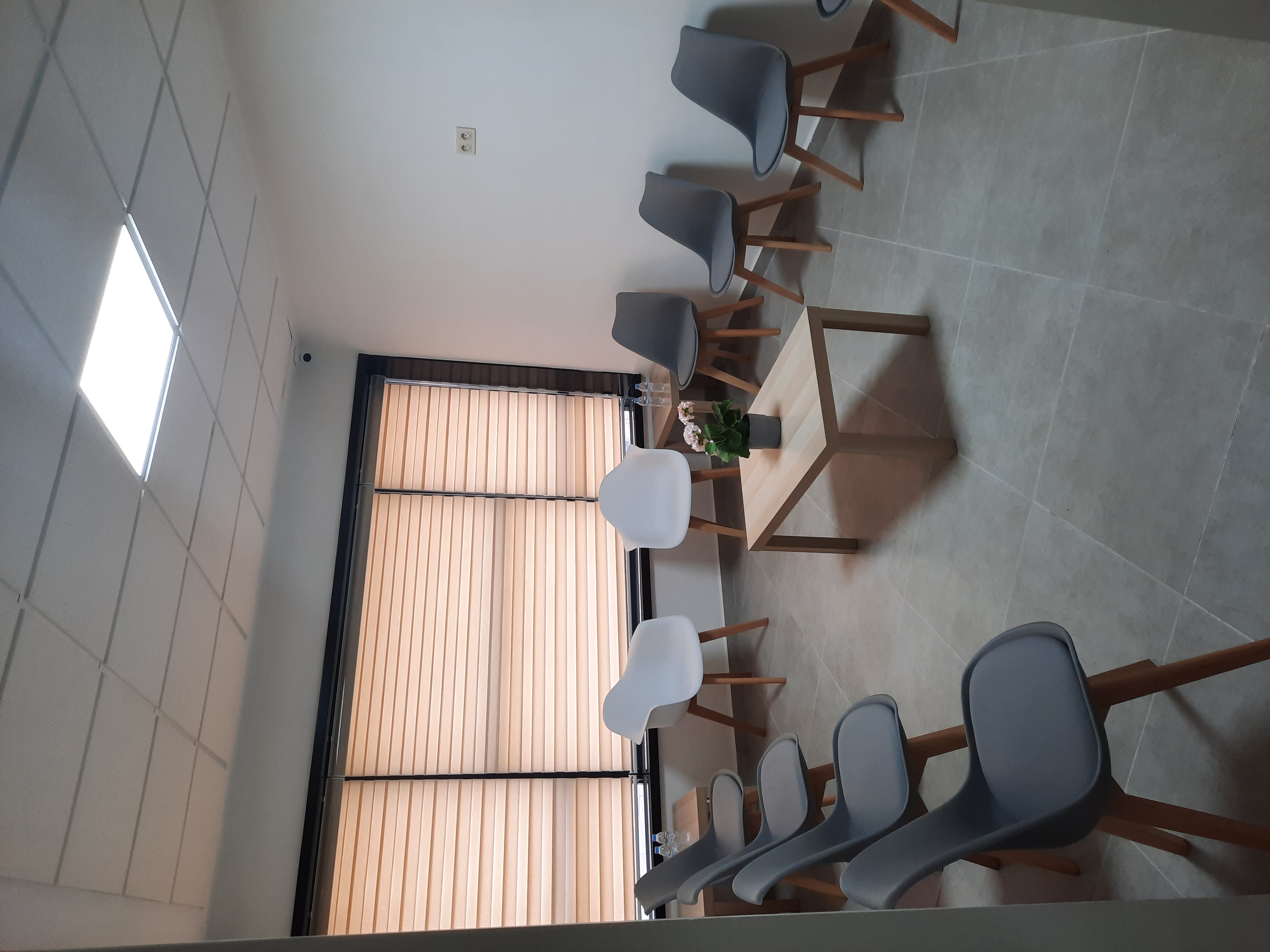 دكتورة سكينة بروين