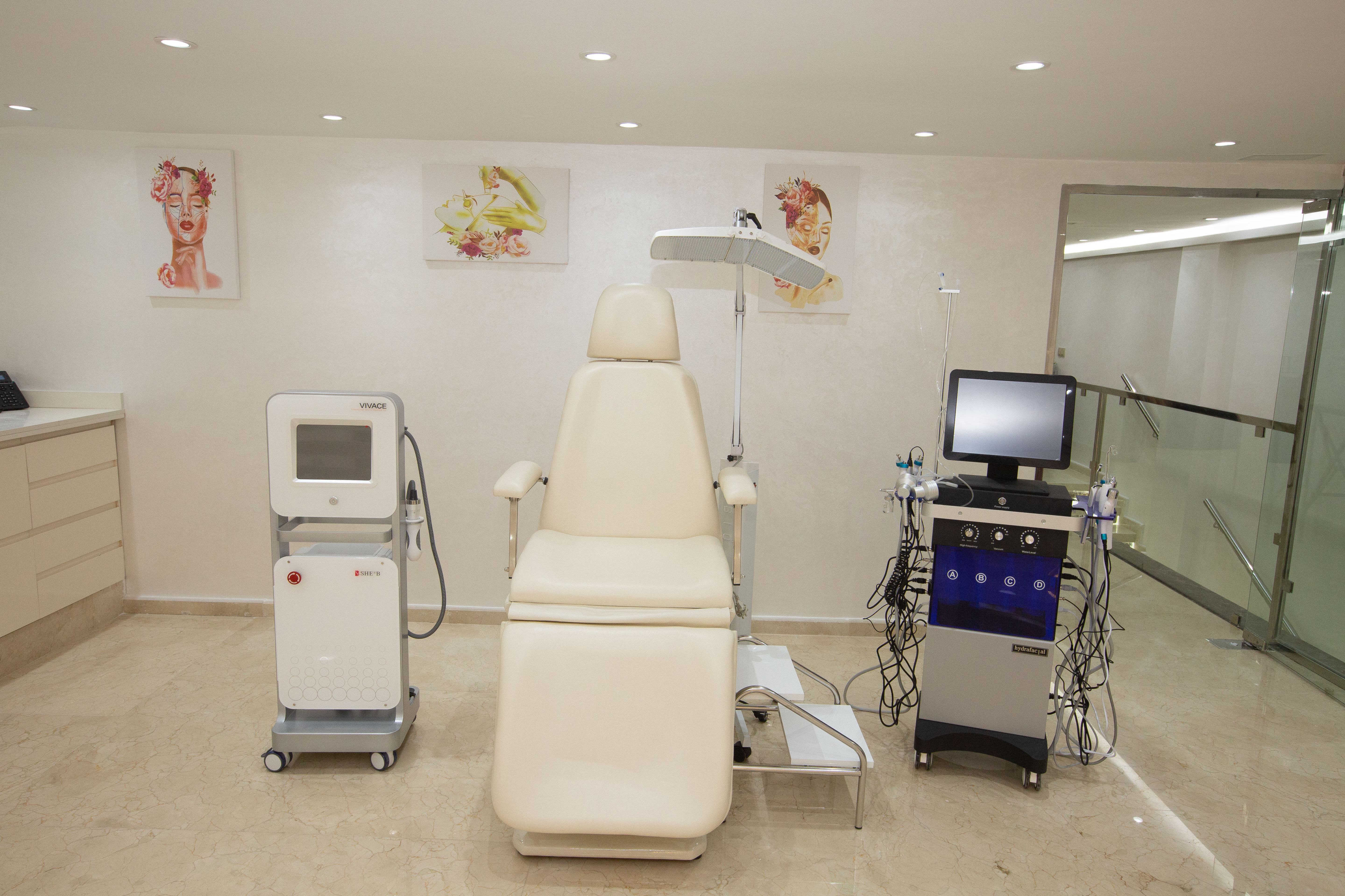 Dr Lamiae Araqi Houssaini