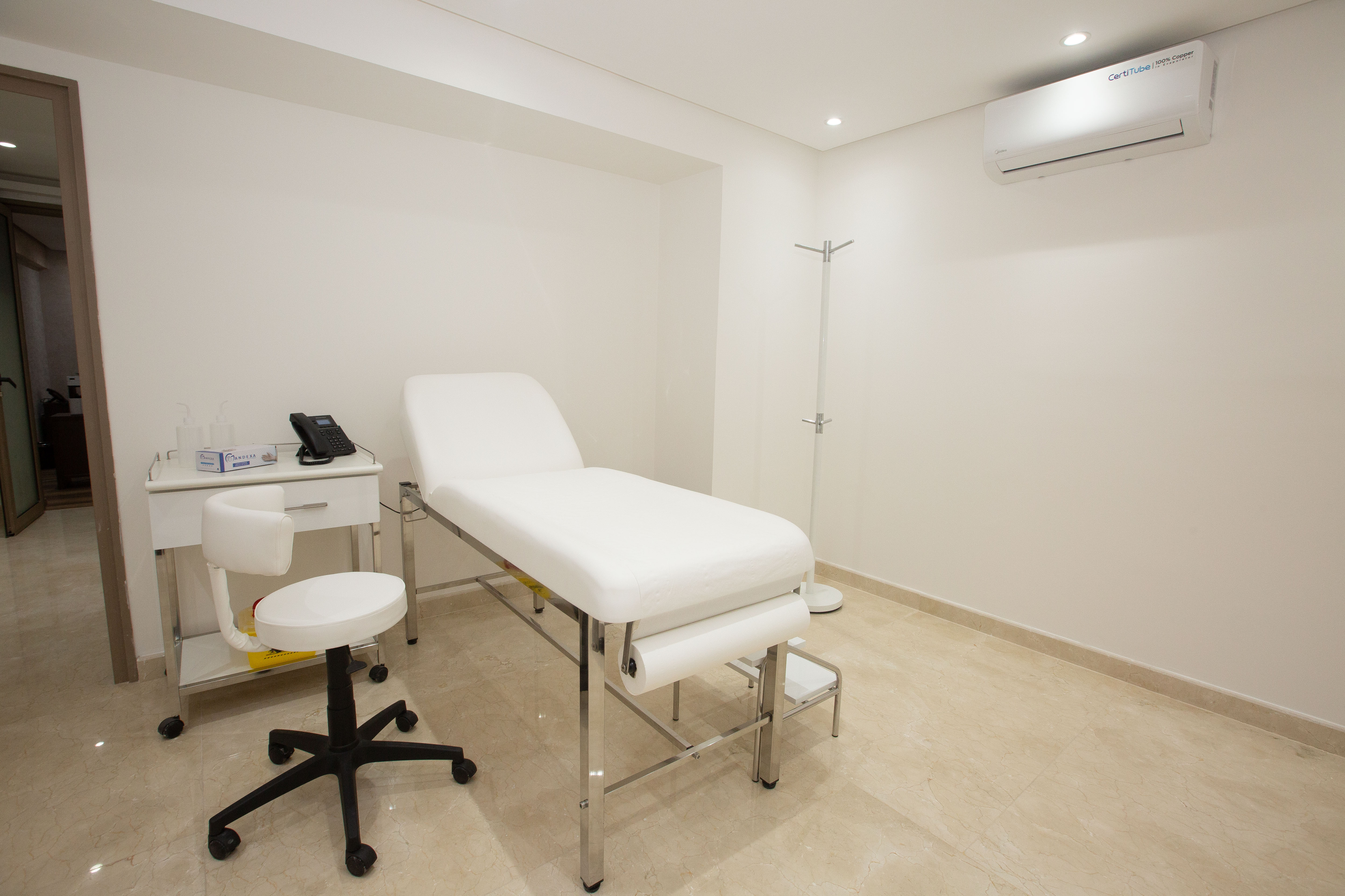 Dr Lamiae Araqi Houssaini