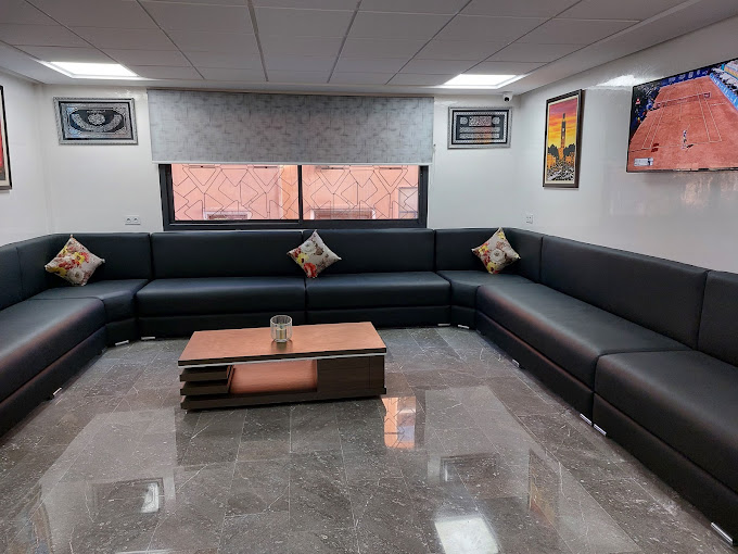 دكتور عادل تيجاني