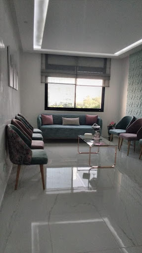 Dr Asmae El Mouedden