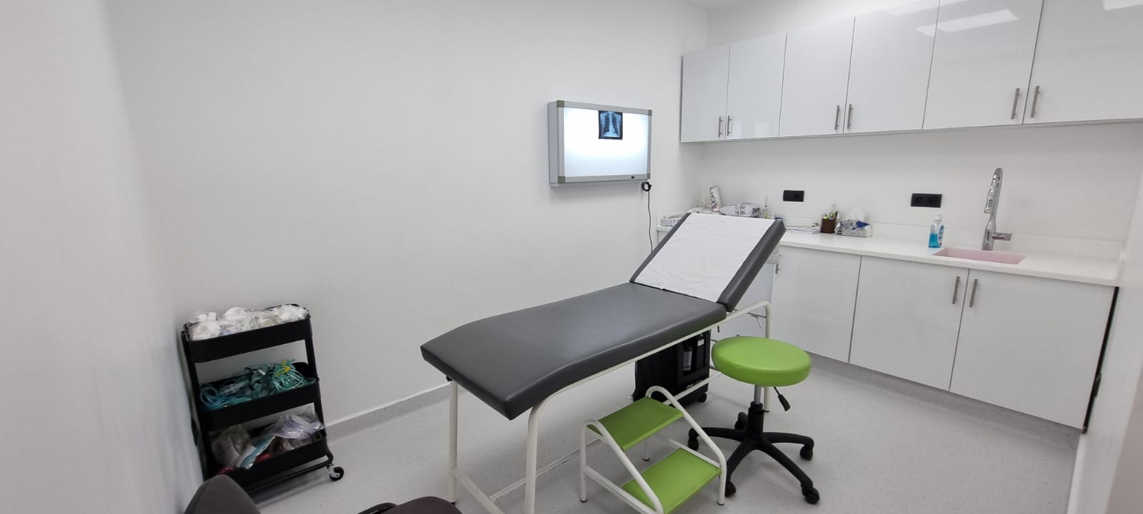 دكتورة أنفاس أسريري