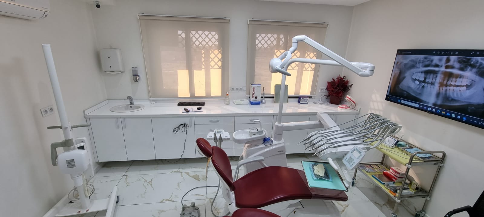 Dr Yassine Benjelloun