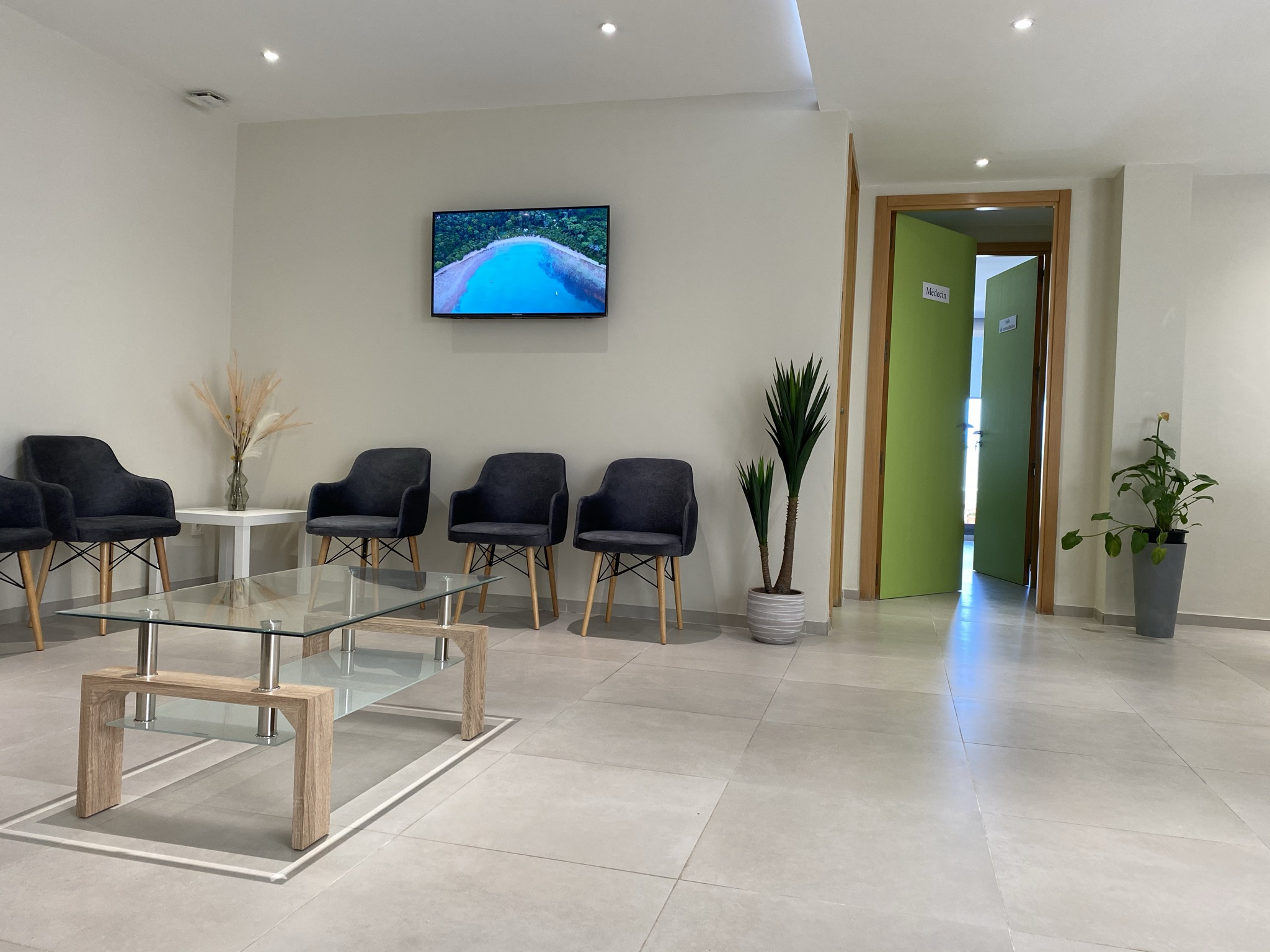 Dr Nivine Cherkaoui Malki