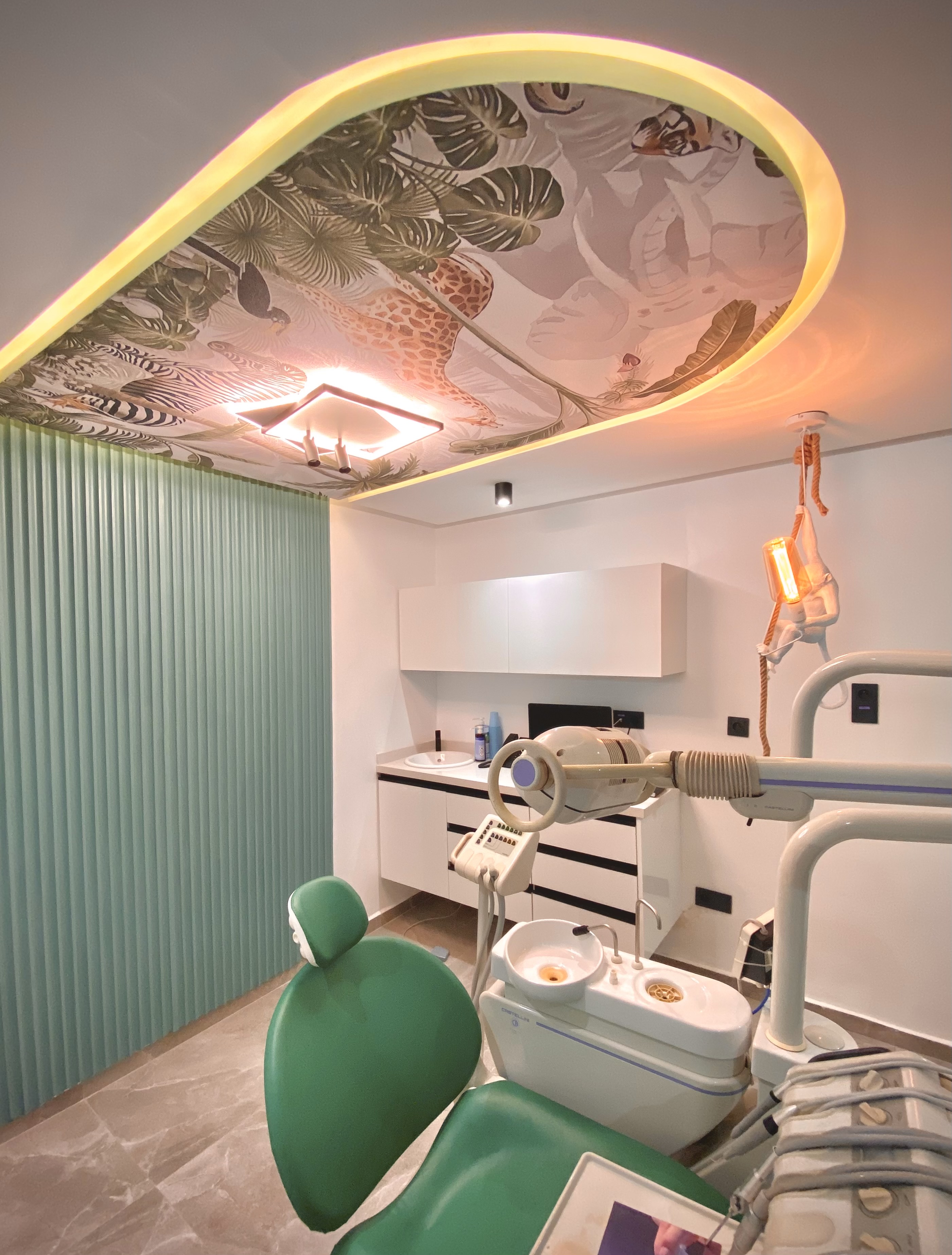 دكتور ياسين جندي