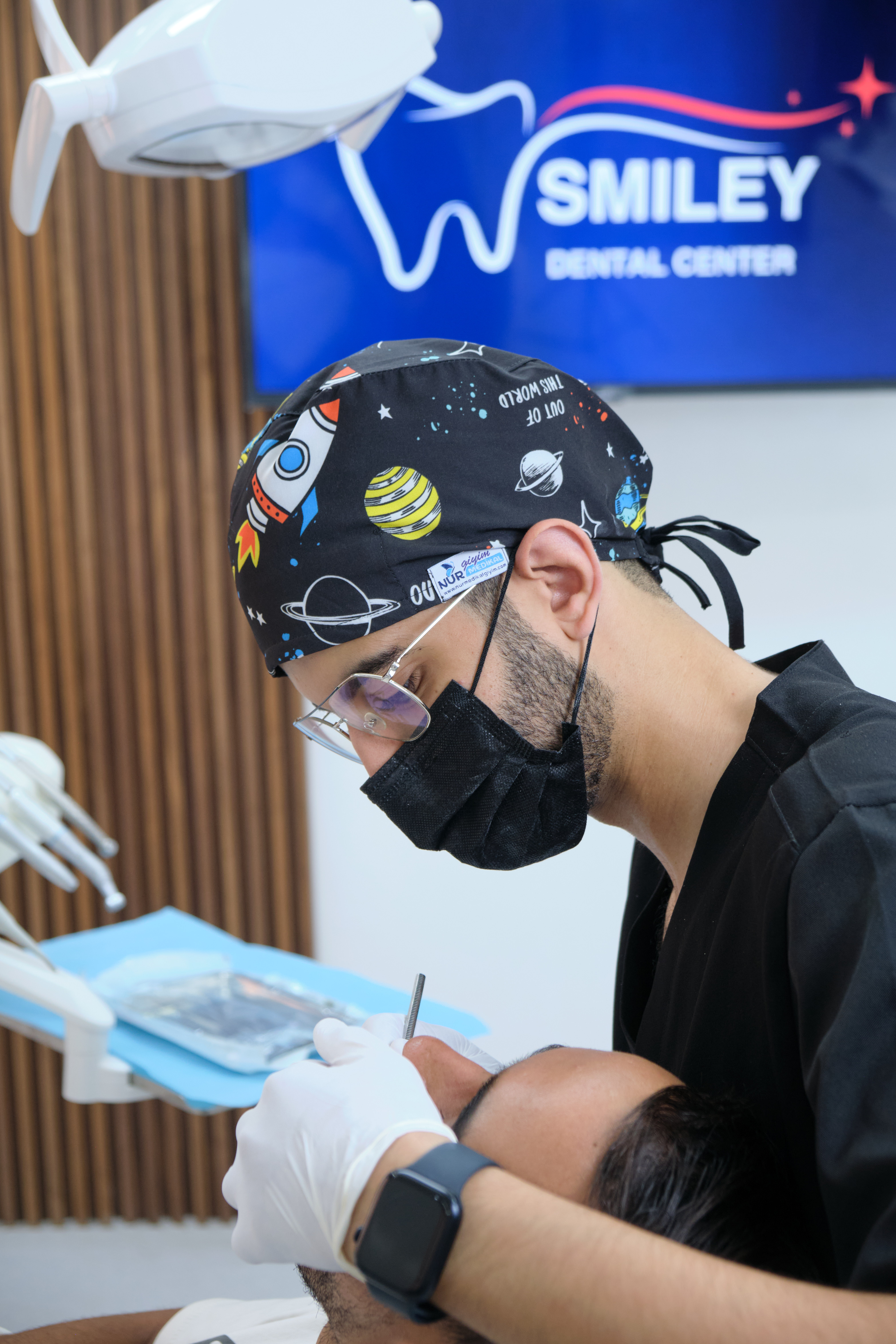 دكتور ندير الخمري