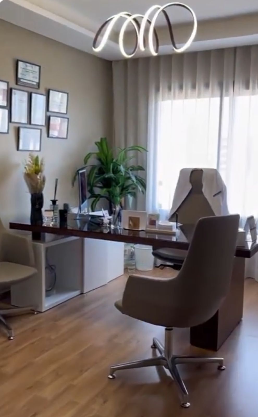 Dr Hind Saloua Gouirah