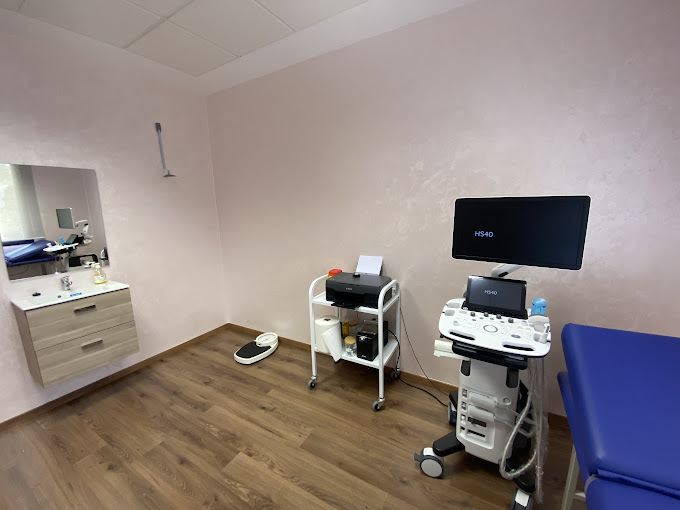 Dr Zineb Labbi Bendadi