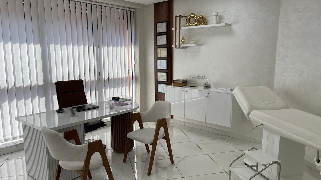 Dr Ibtissame Boubnane