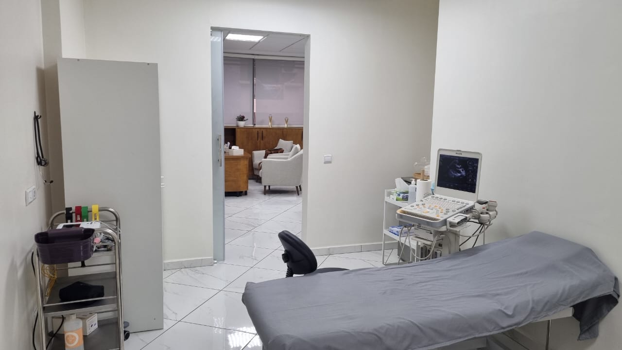 دكتورة نادية شرعي