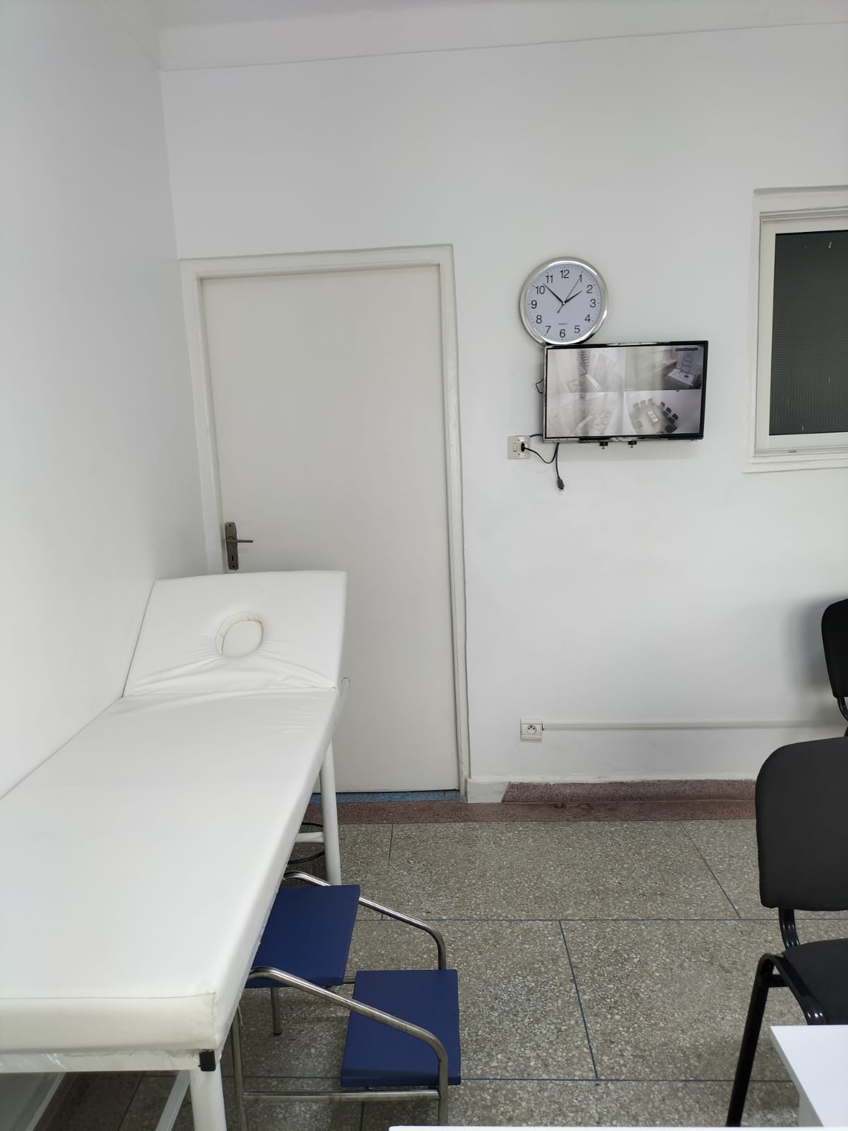 دكتورة حنان عدلاني