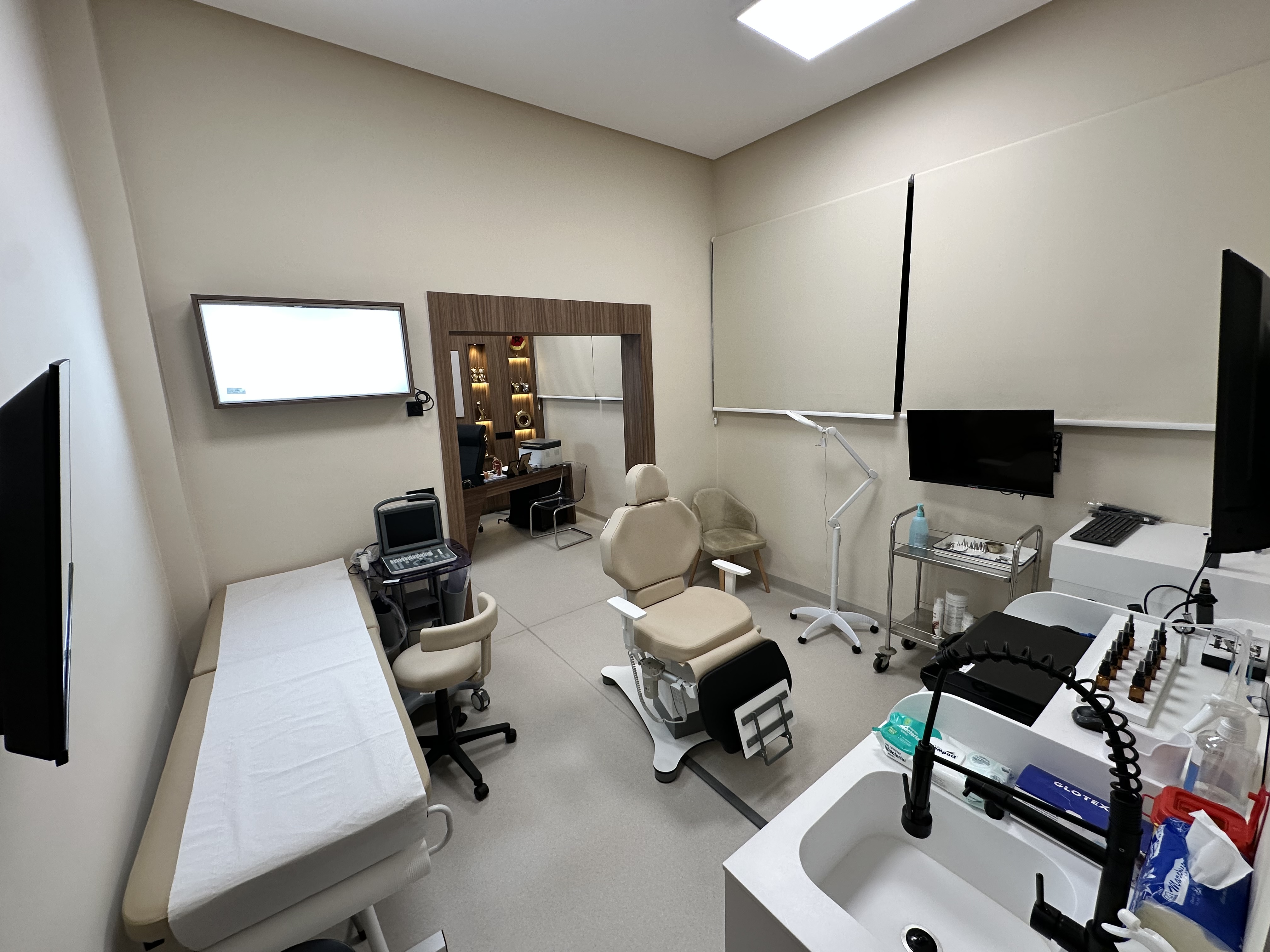 Dr Youssef El Khalifa