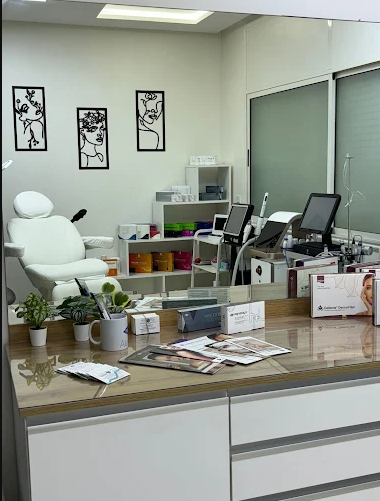 دكتورة آية مقل