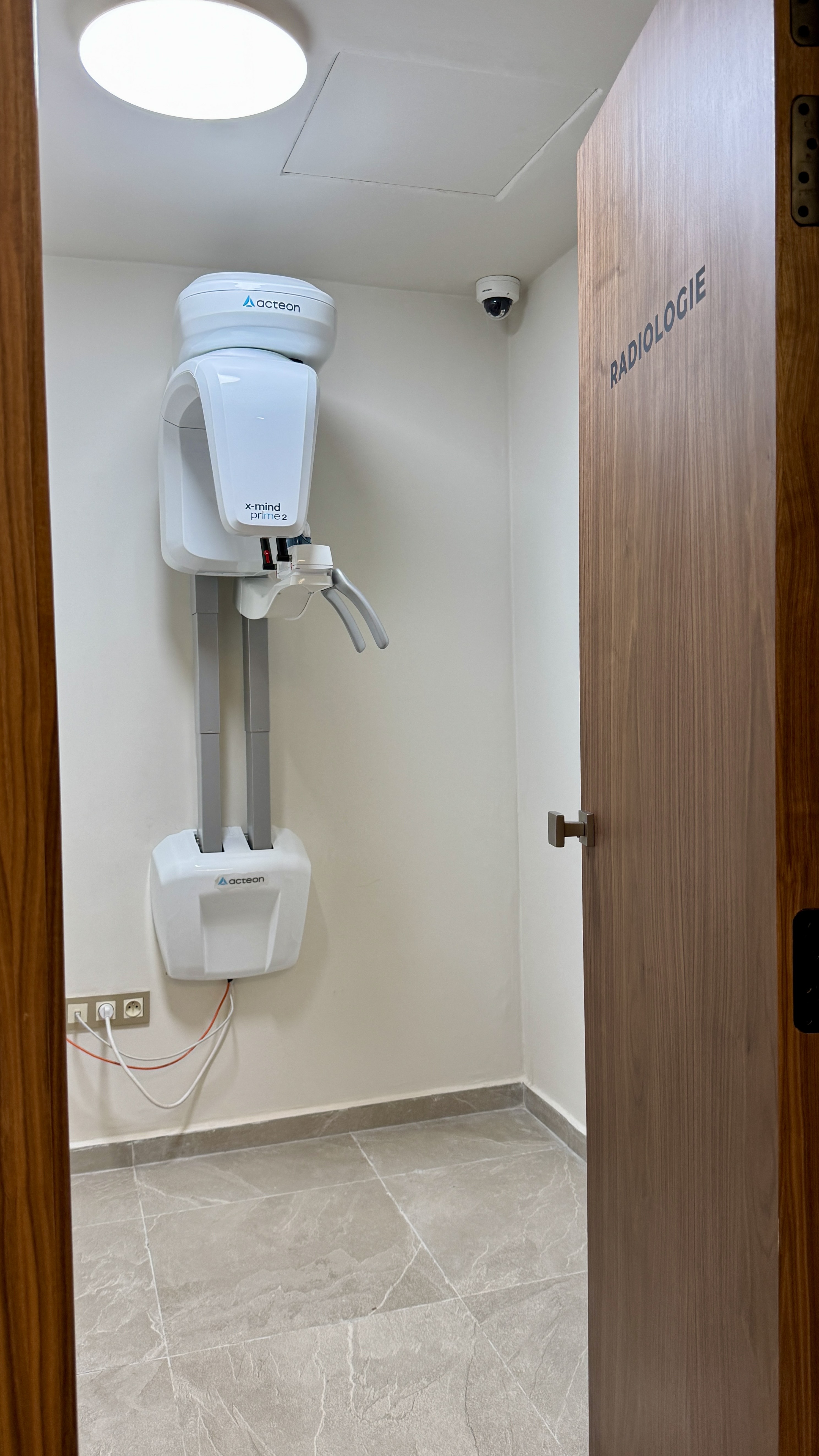 Dr Adnane Aziz Alaoui