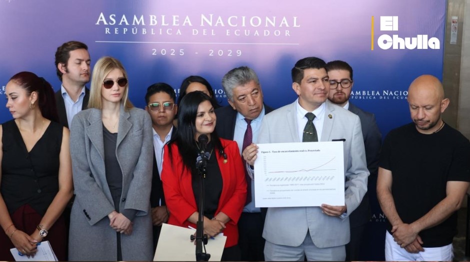 Asamblea Nacional: la Comisión de Desarrollo Económico debate reforma para regular scooters y motos eléctricas.