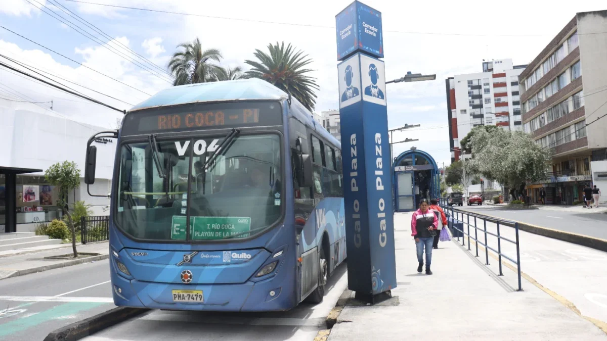 Trolebús y Ecovía de Quito subirán su pasaje a 40 centavos desde enero