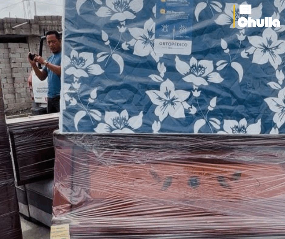 Solidaridad en acción: Municipio de Quito entrega enseres a familias afectadas por el desbordamiento de la quebrada Santa Ana