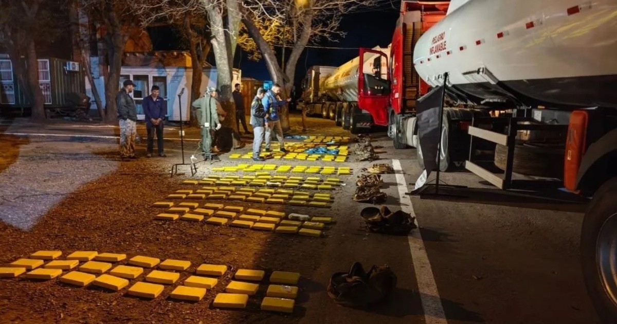Casi 400 kg de cocaína incautados en Argentina: transportaban droga oculta en camiones desde Bolivia