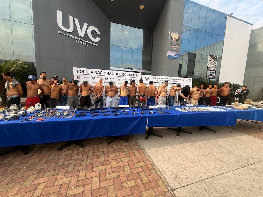 Primera jornada de toque de queda en Guayaquil y Durán deja detenidos y armas incautadas