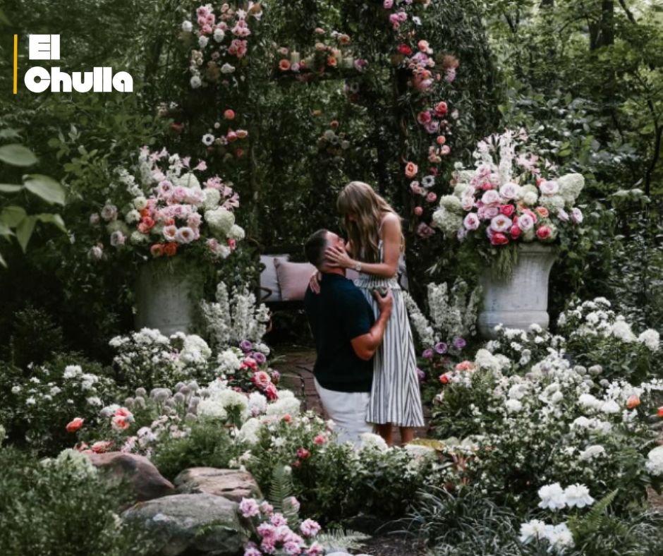 El anillo de compromiso de Taylor Swift: un diamante antiguo diseñado por Travis Kelce
