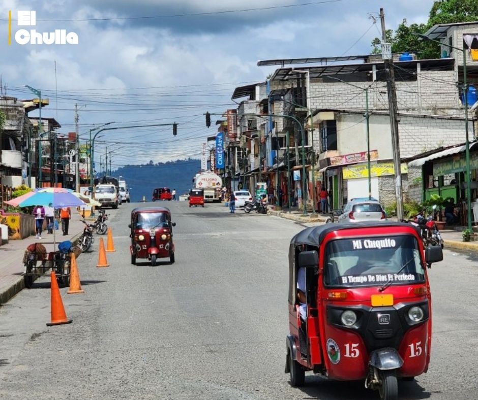 Parto inesperado en plena vía: bebé nace dentro de una mototaxi en Viche, Esmeraldas