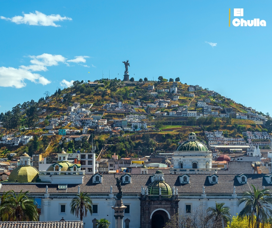 🌦️ Quito amaneció fresco y con el cielo despejado, se prevé lluvias ocasionales durante la tarde.