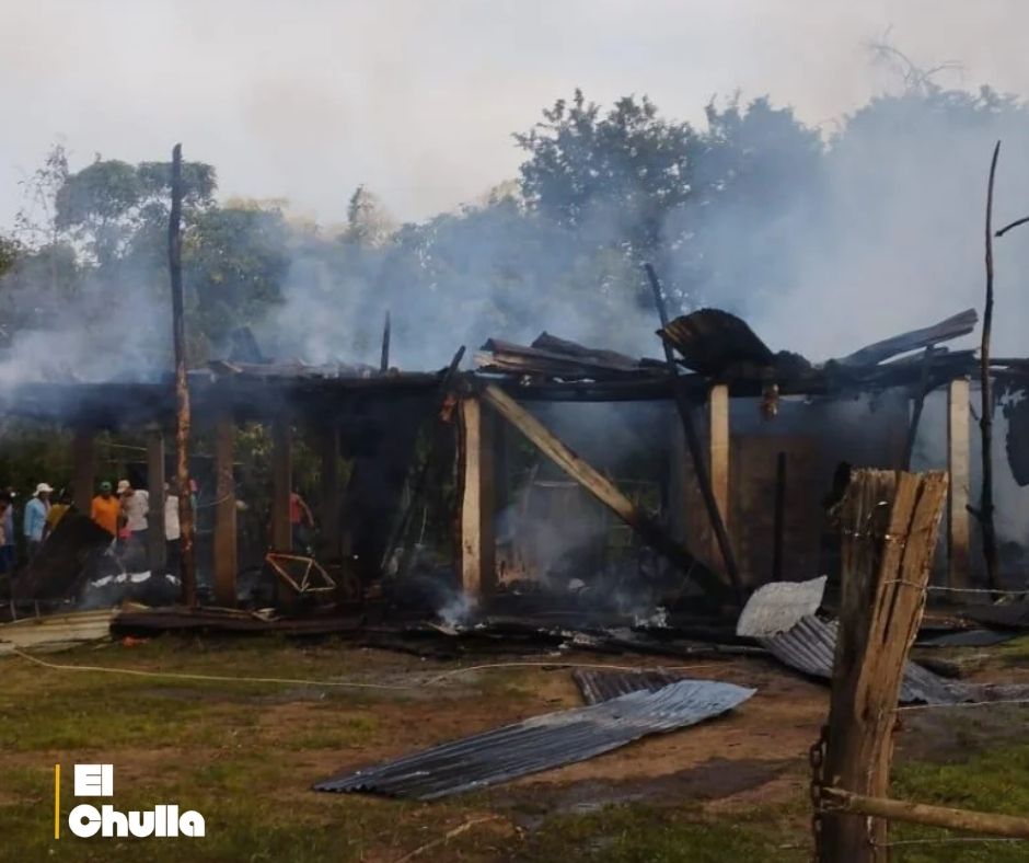 Llamas mortales: un fallecido tras siniestro estructural en Palenque.