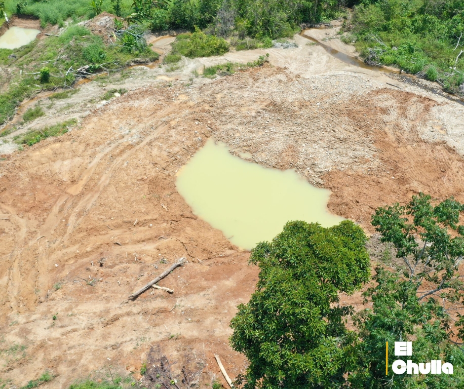 “La fiebre del oro desata el control de bandas criminales sobre minas en Ecuador”