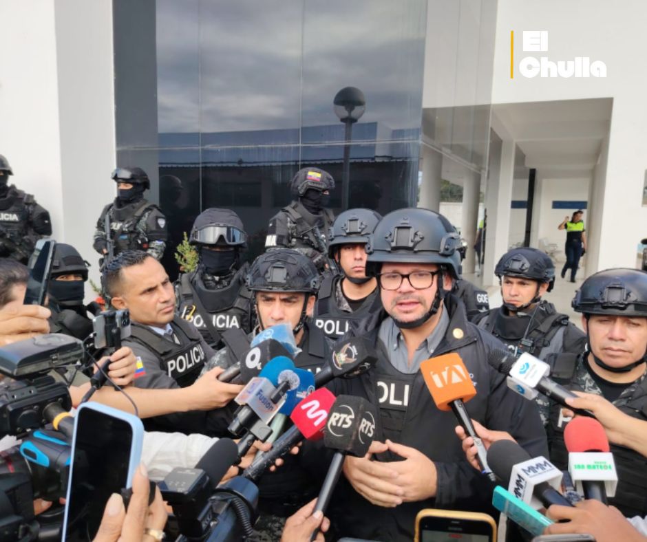 “Botín criminal”: Policía toma el control total de la Agencia de Tránsito de Manta