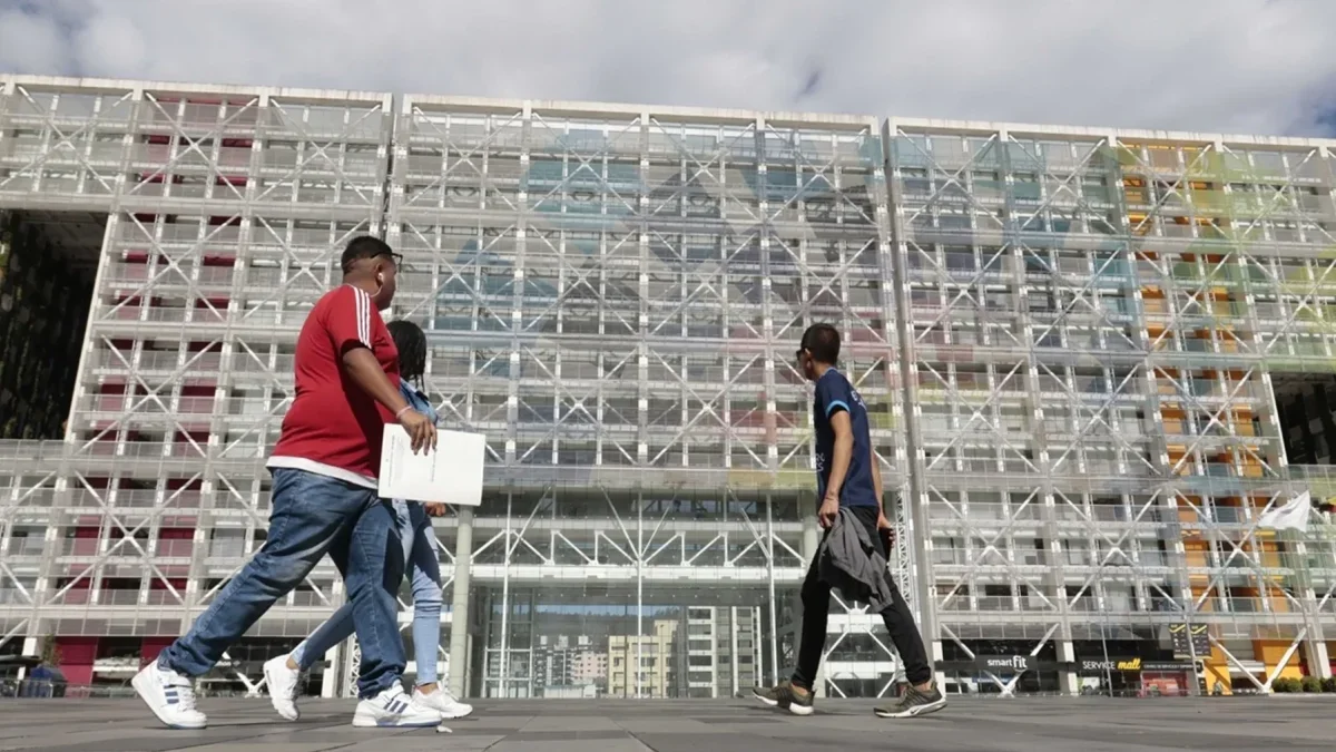 Gasto en sueldos del sector público en Ecuador cayó un 4,8 % en el primer trimestre de 2026