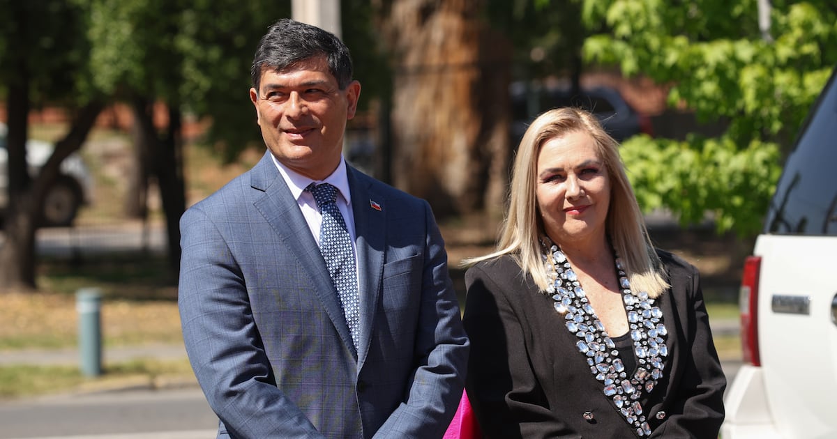 El creciente malestar en Chile Vamos por la vinculación oficialista con el PDG