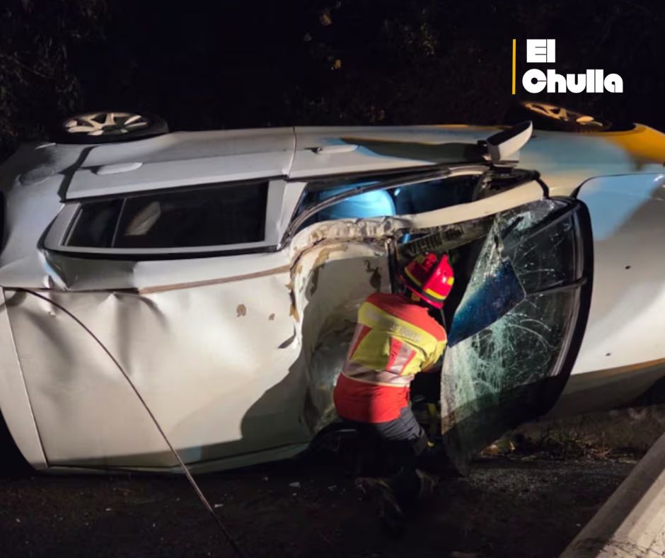Cuatro siniestros sacuden la avenida Simón Bolívar y evidencian el riesgo de conducir bajo lluvia y neblina en Quito