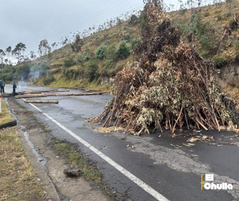 Ecuador afronta nuevos cierres viales por el paro nacional este lunes 20 de octubre del 2025.