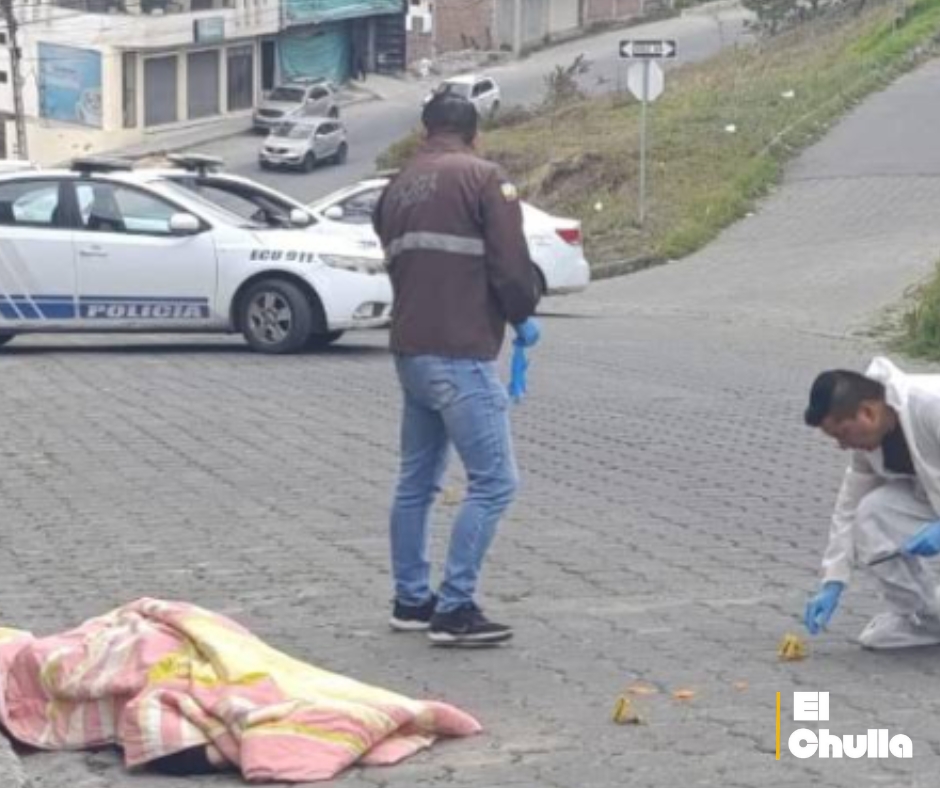 Mujer de la tercera edad fue atacada mortalmente mientras sacaba la basura en Loja.
