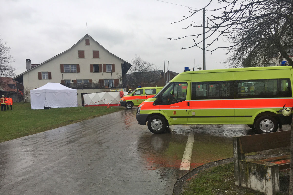 Greifensee ZH - Verstorbener nach Brand aufgefunden