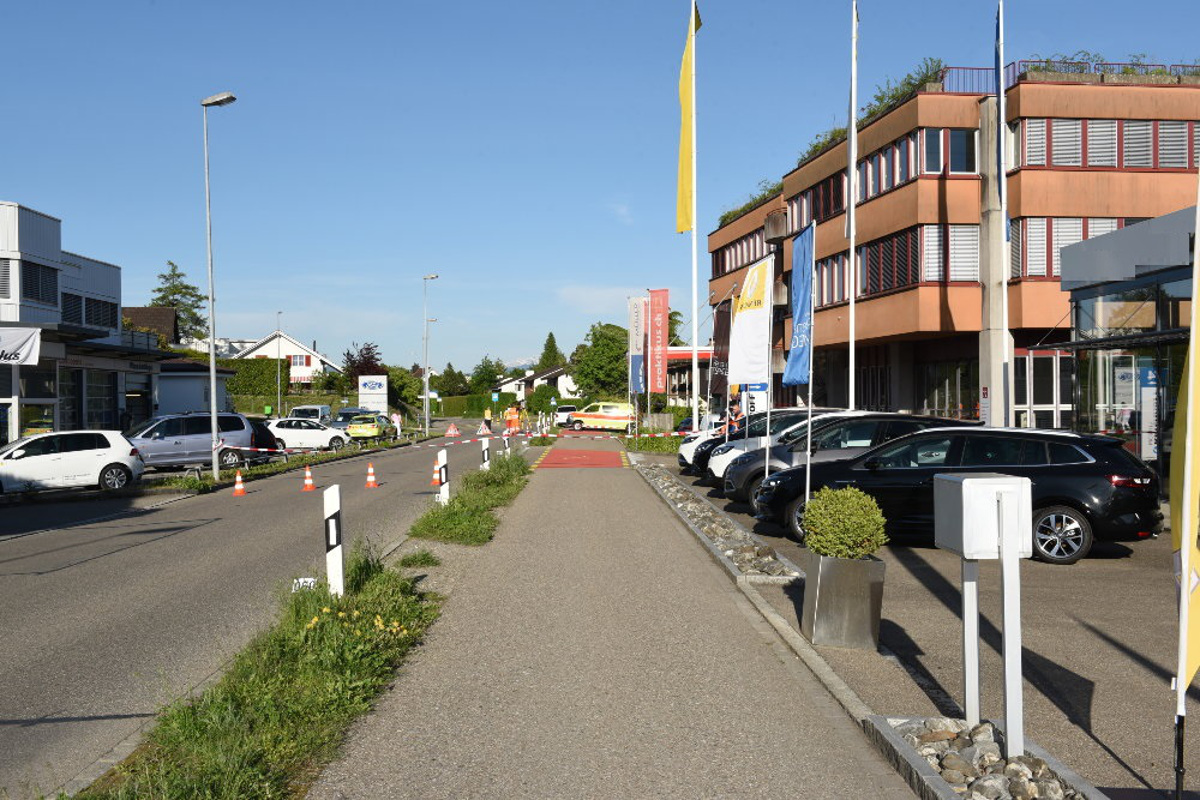 Uerikon ZH - 8-jähriges Mädchen bei Unfall erheblich verletzt - Zeugenaufruf