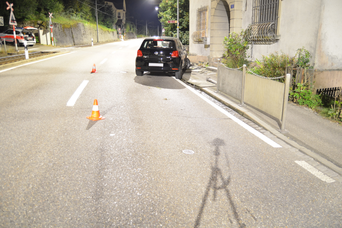 Lustmühle AR - Alkoholisiert gegen Zaun gefahren