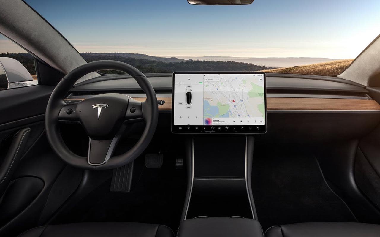 Tesla model 3 UI